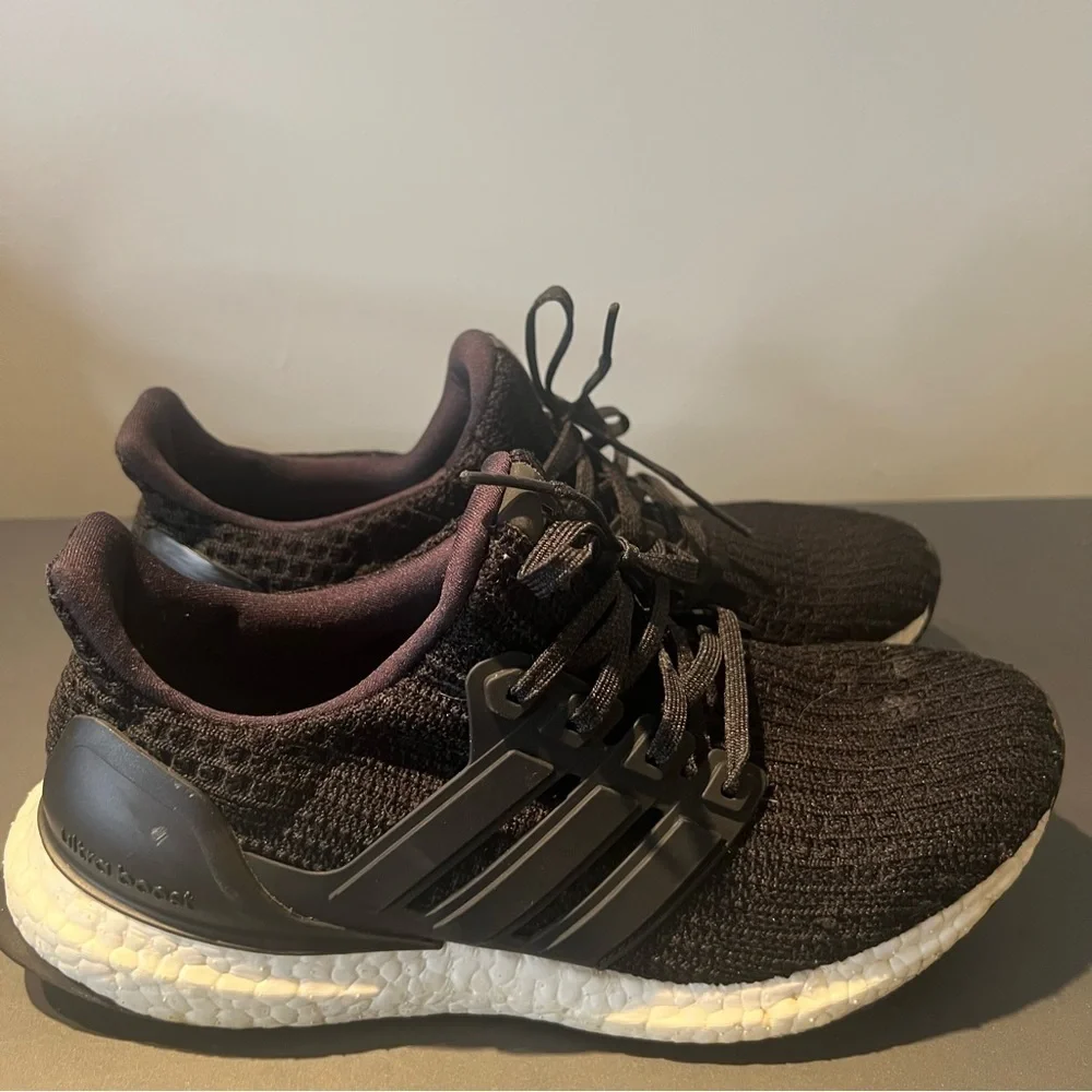 adidas UltraBoost 4.0 DNA Black White men’s size 6